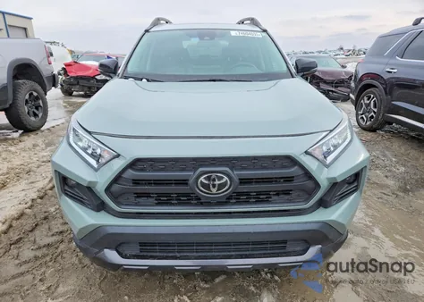 2020 Toyota Rav4 Adventure z USA, uszkodzony, nr VIN 2T3J1RFV8LC074695